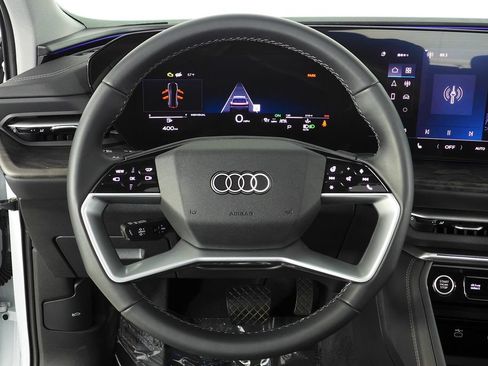 Used 2025 Audi Q5 Premium Plus w/ Premium Plus AWD/4WD image 27