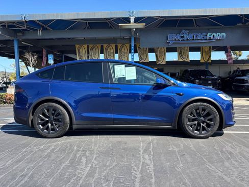 Used 2023 Tesla Model X AWD/4WD image 7