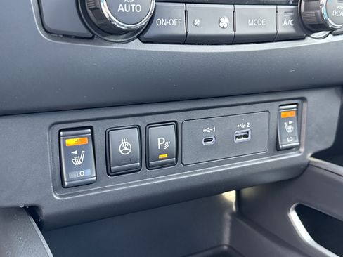 New 2026 Nissan Frontier SV w/ All-Weather Content Package AWD/4WD image 23