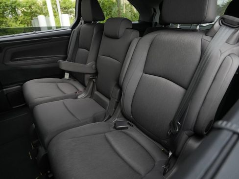 Used 2021 Honda Odyssey EX image 22