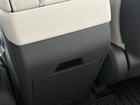 New 2026 Hyundai Santa Fe SE image 15