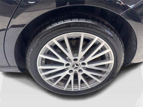 Used 2025 Mercedes-Benz CLA 250 CLA 250 NAV,CAM,PANO,HTD STS,B image 81