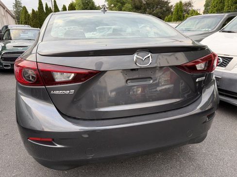 Used 2016 MAZDA MAZDA3 i Grand Touring FWD image 19