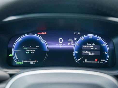 Used 2026 Toyota Corolla SE FWD image 23