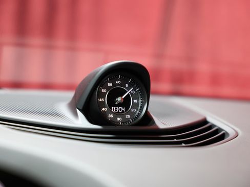 Used 2023 Porsche Taycan GTS image 28