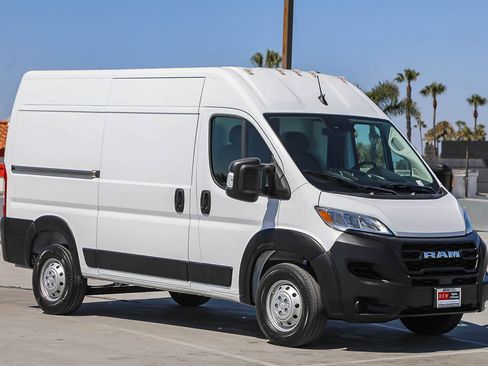Used 2023 RAM ProMaster 1500 FWD image 4