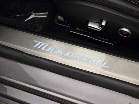 Used 2024 Maserati GranTurismo Trofeo image 31