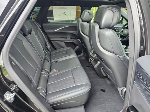 New 2026 Cadillac Lyriq Sport AWD/4WD image 12