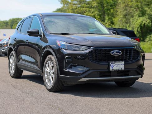 Certified 2023 Ford Escape Active w/ Tech Pack #2 AWD/4WD image 8