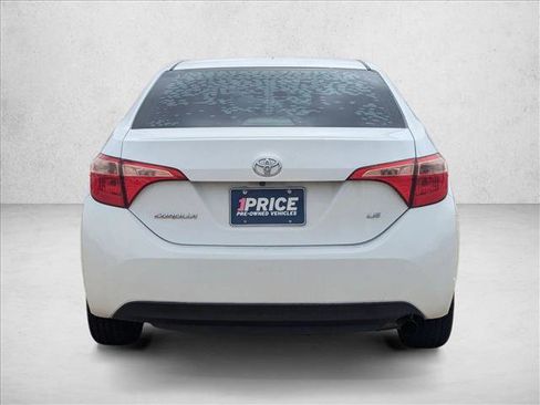 Used 2019 Toyota Corolla LE image 6