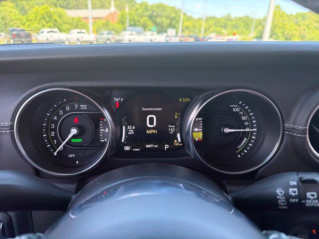 Used 2023 Jeep Wrangler Unlimited Sahara w/ Cold Weather Group AWD/4WD image 12