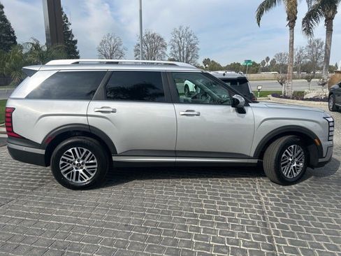 New 2026 Hyundai Palisade SEL image 5