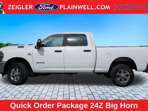 Used 2025 RAM 2500 Big Horn AWD/4WD image 2