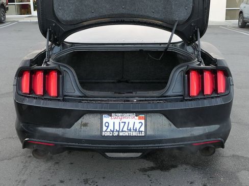 Used 2015 Ford Mustang GT image 23