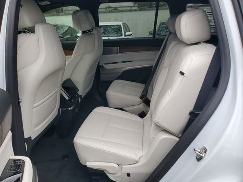 New 2026 Cadillac Vistiq Luxury AWD/4WD image 6