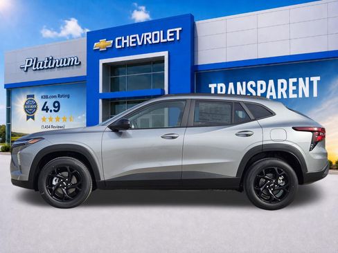 New 2026 Chevrolet Trax LT w/ Driver Confidence Package FWD image 3