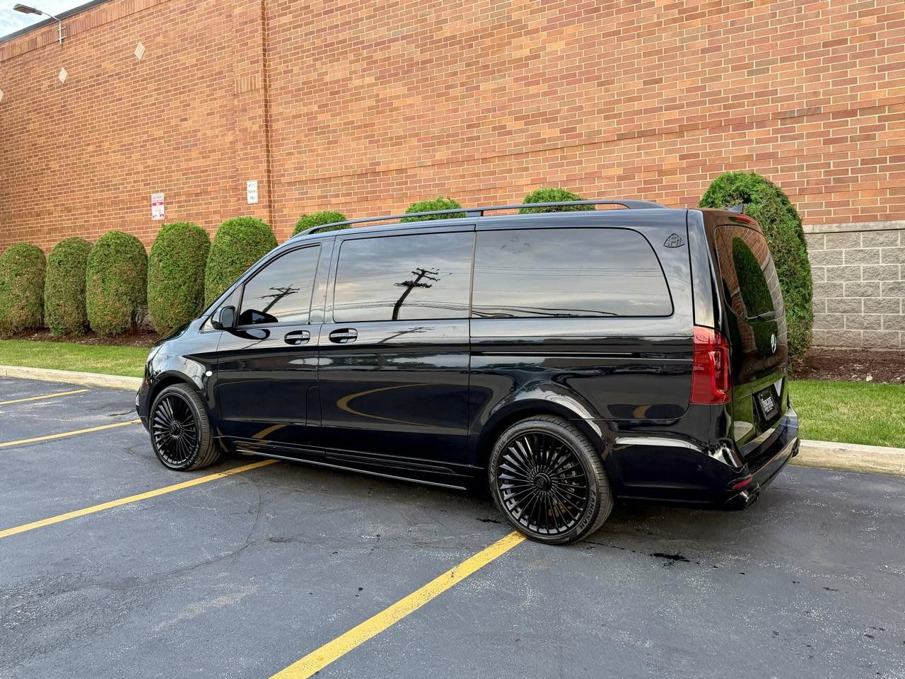 Used 2021 Mercedes-Benz Metris Passenger image 10