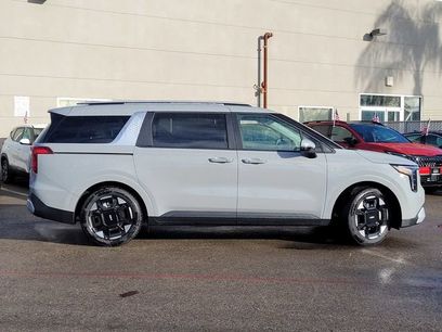 New 2026 Kia Carnival EX