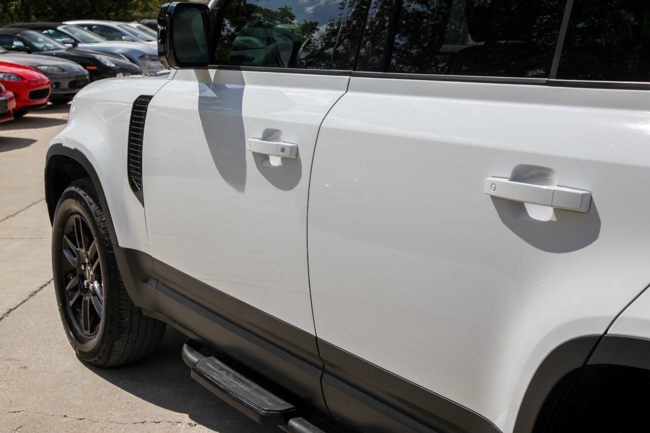 Used 2020 Land Rover Defender 110 SE AWD/4WD image 15