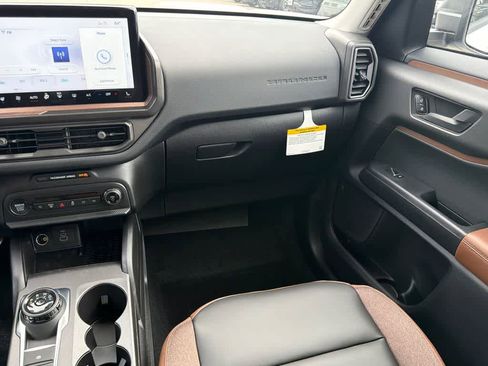 New 2025 Ford Bronco Sport Outer Banks AWD/4WD image 19