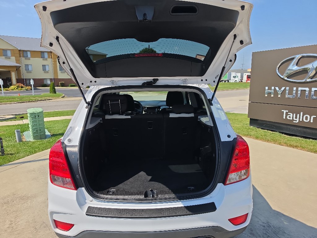 Used 2020 Chevrolet Trax LS w/ Tint and Cruise Package FWD image 13
