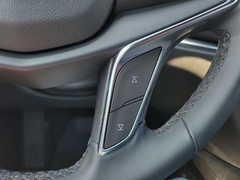 Certified 2025 Cadillac XT5 Luxury FWD image 55