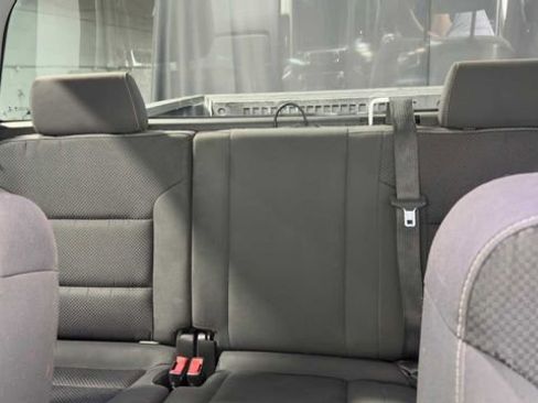 Used 2019 Chevrolet Silverado 1500 LT image 23