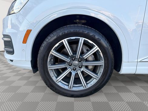 Used 2019 Audi Q7 2.0T Premium Plus w/ Premium Plus Package AWD/4WD image 19