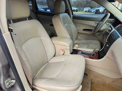 Used 2006 Buick LaCrosse CXL w/ Driver Confidence Package image 15