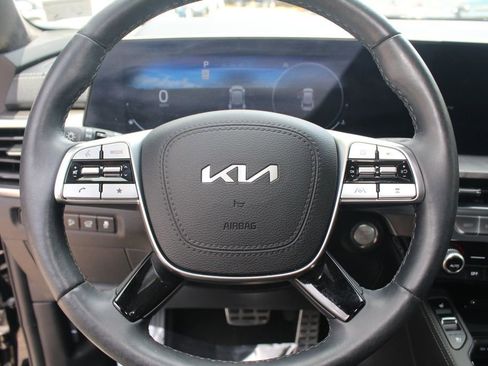 Used 2024 Kia Telluride SX Prestige X-Pro AWD/4WD image 17