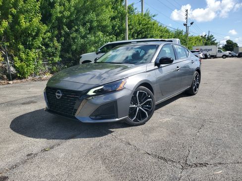 New 2025 Nissan Altima 2.5 SR image 26