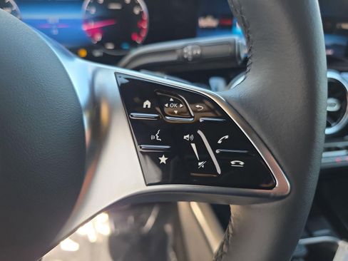 New 2025 Mercedes-Benz GLA 250 image 21