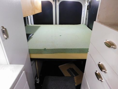 Used 2019 Ford Transit 250 148 Medium Roof image 48