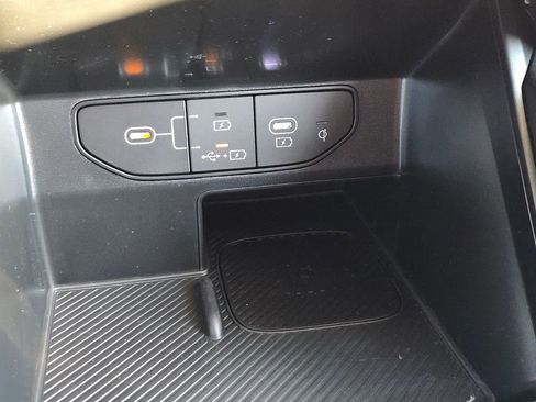 New 2026 Kia Sorento S image 6