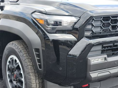 New 2026 Toyota 4Runner TRD Off-Road Premium AWD/4WD image 7