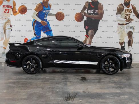 Used 2022 Ford Mustang Premium w/ Equipment Group 201A image 16