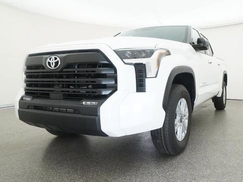 New 2026 Toyota Tundra SR5 AWD/4WD image 32