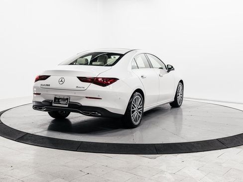 Certified 2026 Mercedes-Benz CLA 250 4MATIC image 31