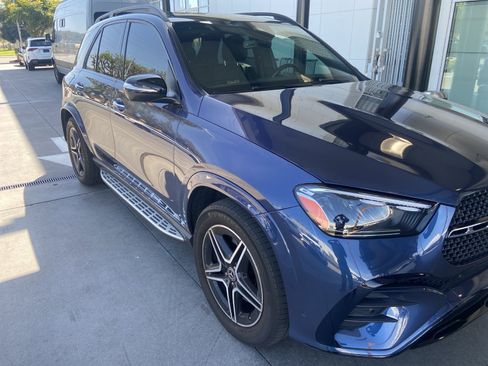 Used 2024 Mercedes-Benz GLE 350 4MATIC image 3