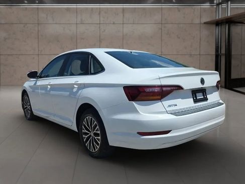 Used 2019 Volkswagen Jetta SE FWD image 6