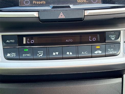 Used 2014 Honda Accord EX image 11