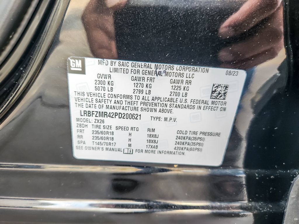 Certified 2023 Buick Envision Preferred AWD/4WD image 24