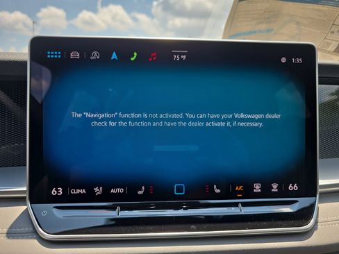 New 2025 Volkswagen Tiguan SE R-Line image 23