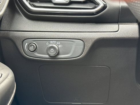 Used 2022 Chevrolet Bolt EUV LT image 31