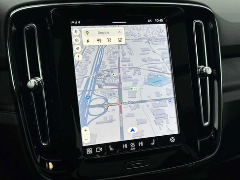 Certified 2023 Volvo XC40 Recharge Plus image 27