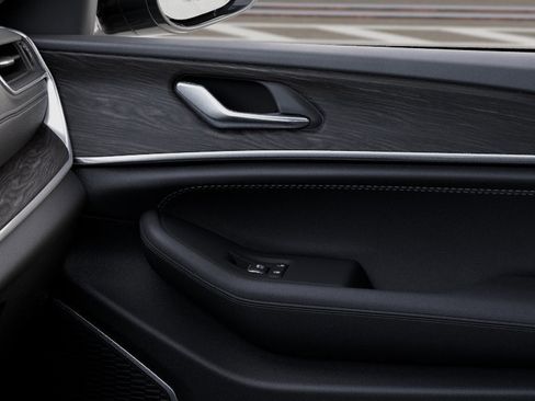 New 2025 Jeep Grand Cherokee L Overland image 40