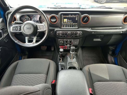 Used 2023 Jeep Gladiator Mojave w/ LED Lighting Group AWD/4WD image 13