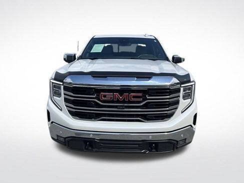 Used 2023 GMC Sierra 1500 SLT w/ SLT Premium Plus Package AWD/4WD image 2