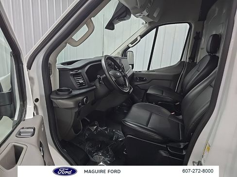 Used 2025 Ford Transit 250 148 High Roof Extended w/ Load Area Protection Package RWD image 32