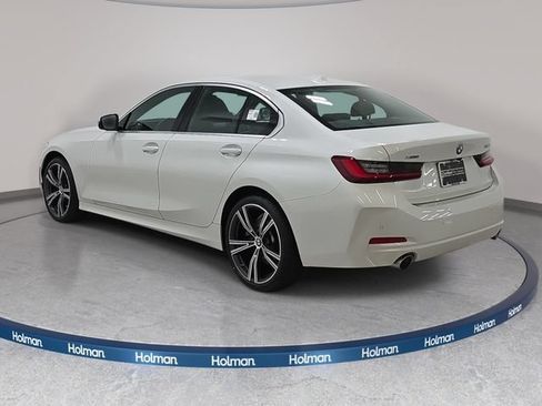 Certified 2024 BMW 330i xDrive Sedan w/ Premium Package AWD/4WD image 7